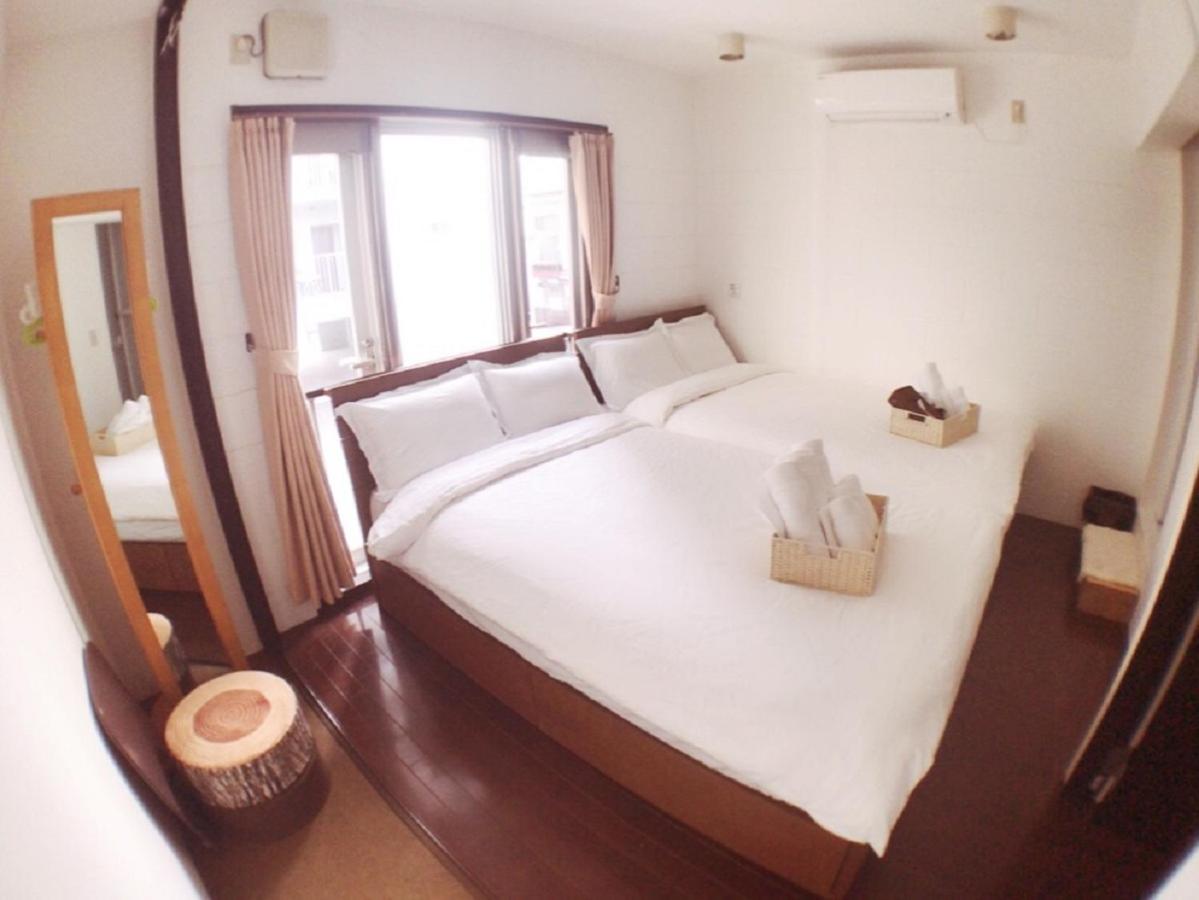 Osaka Sinsei Guest House Exterior photo